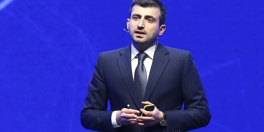 Baykar Teknik Müdürü Bayraktar'dan '#Whatsappsiliyoruz' Kampanyasına Destek