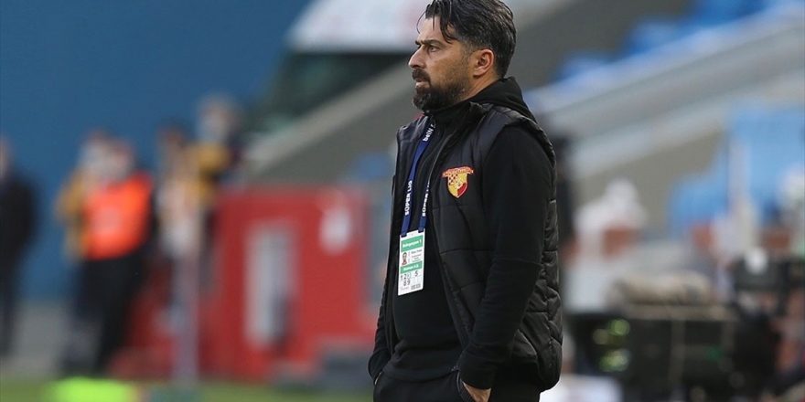 Göztepe'de İlhan Palut Dönemi Sona Erdi