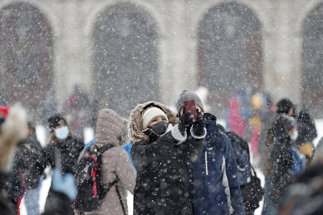 İspanya'da son 50 yılın en yoğun kar fırtınası: 3 ölü!