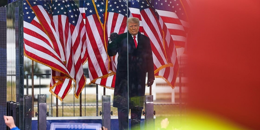 Abd Anayasası'nın 25. Ek Maddesi Trump'ın Görevden Alınması İçin Yeniden Gündemde