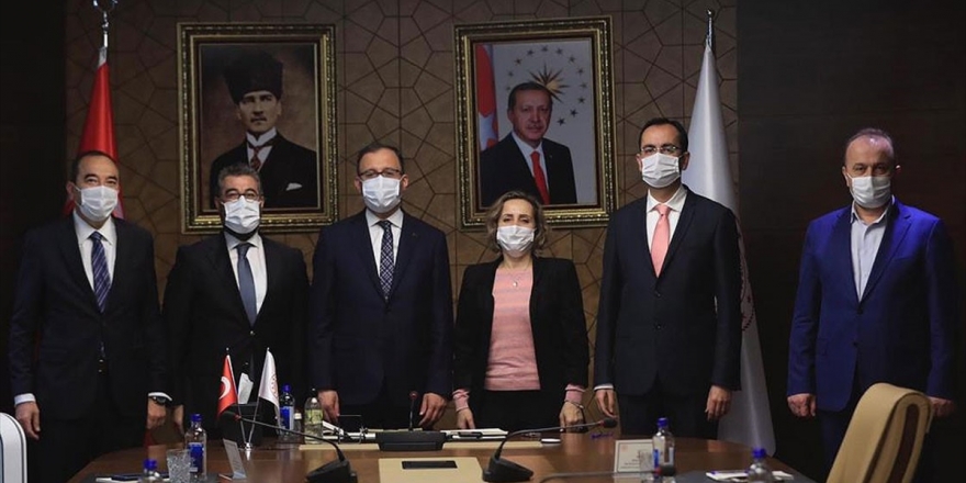 Bakan Kasapoğlu: Yılda Yaklaşık 10 Milyar Lira Kredi Ve Burs Dağıtıyoruz