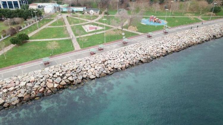 Kadıköy sahilindeki çardaklar tartışma yarattı!