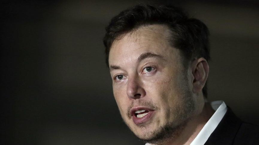 Bir günde 14 milyar dolar kaybeden Elon Musk artık ‘en zengin’ değil