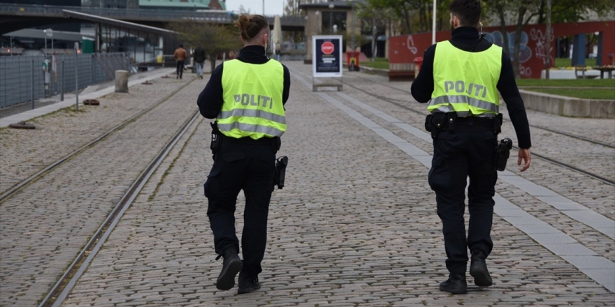 Danimarka, Kovid-19’un Daha Hızlı Yayılan Türü B117 Nedeniyle Ülkedeki Tedbirlerin Süresini Uzattı