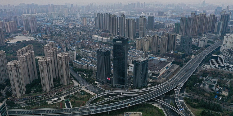 Kovid-19'un Kökenini Araştıracak Dsö Heyeti Çin'in Vuhan Kentine Ulaştı