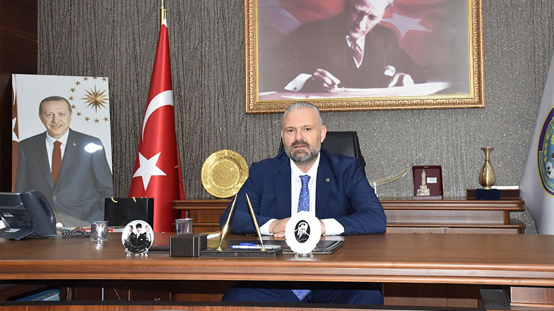 Menemen Belediye Başkan Vekili Aydın Pehlivan görevine başladı