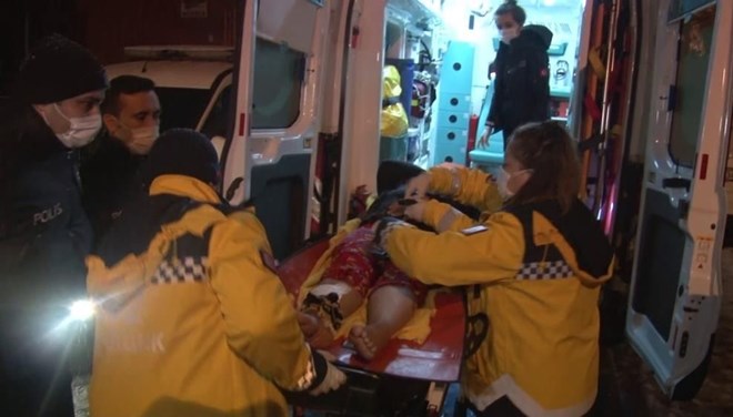 Tartıştığı eşini bıçaklayıp "Yaşıyor mu?" diye ağladı