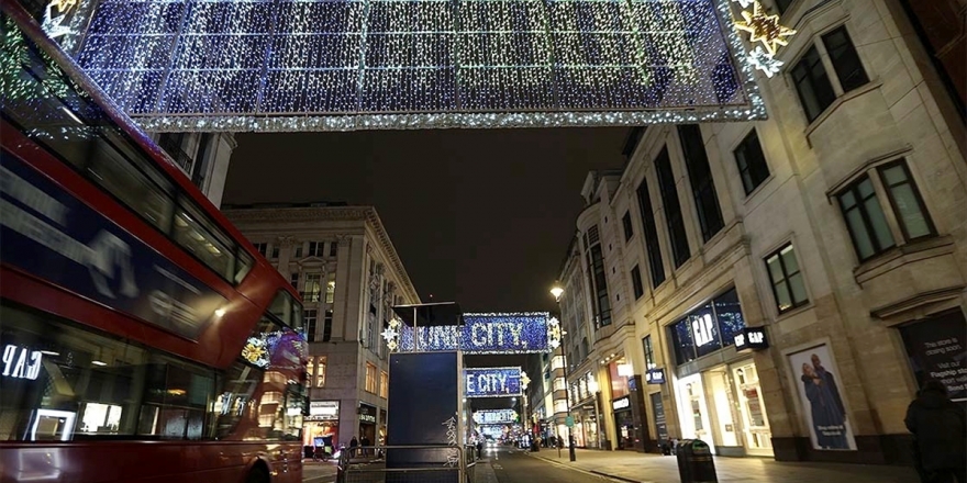 İngiliz Ekonomisi Salgından Derin Yara Aldı