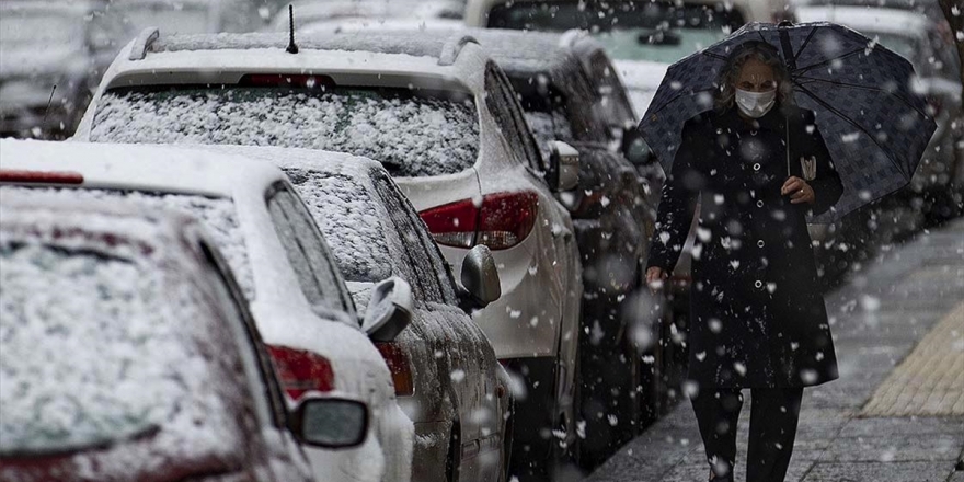 Türkiye'nin Büyük Bölümünde Bugün Yağmur Ve Kar Etkili Olacak