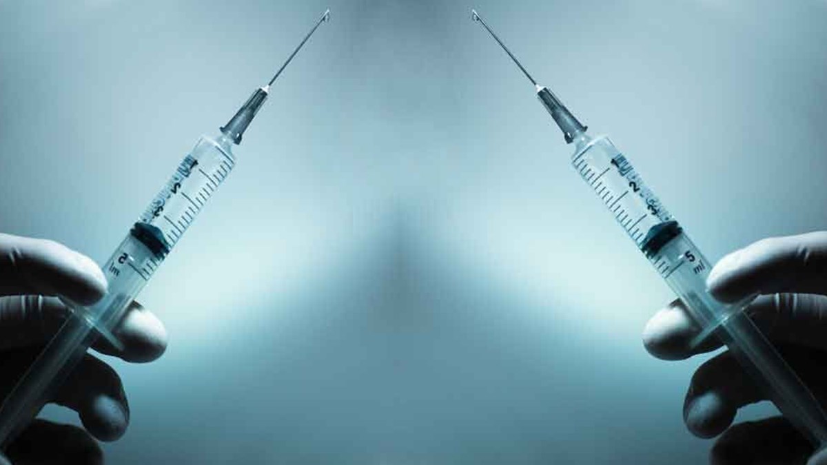 Bilim Kurulu üyesi: Hastalığı geçirenleri altı ay aşılamayacağız