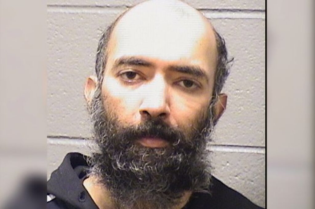 Koronadan korkup üç ay gizlice havalimanında yaşadı!