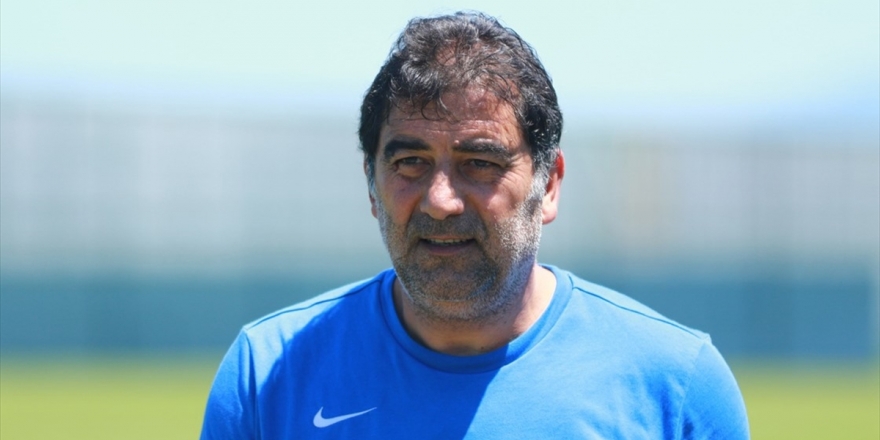 Göztepe, Ünal Karaman’la 2,5 Yıllık Sözleşme İmzaladı