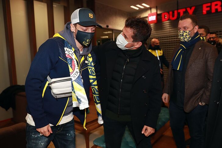 Fenerbahçeli taraftar, Emre Belözoğlu'nun HGS borcunu ödedi