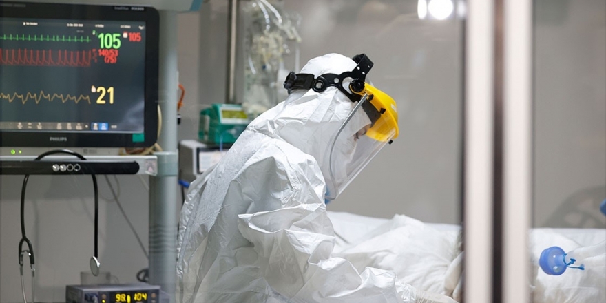 Türkiye'de Son 24 Saatte 6 Bin 435 Kişinin Kovid-19 Testi Pozitif Çıktı, 159 Kişi Hayatını Kaybetti