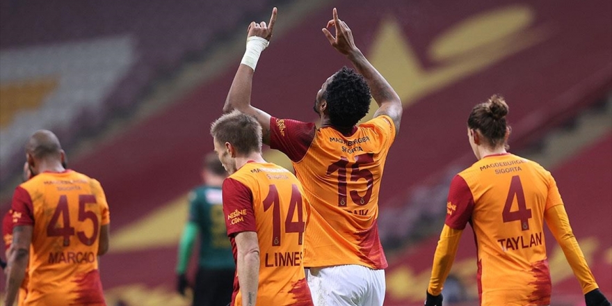 Sahasında Farklı Kazanan Galatasaray Zirve Takibini Sürdürdü