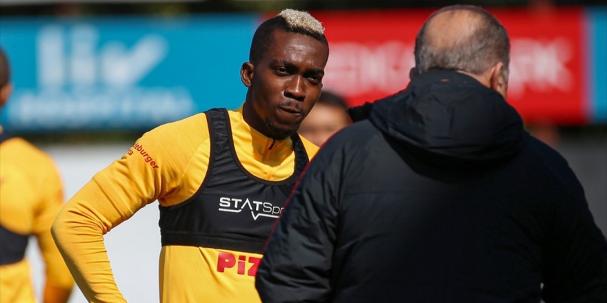 Galatasaray, Onyekuru'nun Transferi İçin Görüşmelere Başlandığını Borsaya Bildirdi