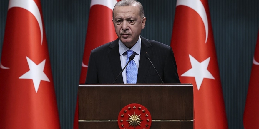 Cumhurbaşkanı Erdoğan Nijerya Açıklarında Saldırıya Uğrayan Geminin Kaptanıyla Görüştü