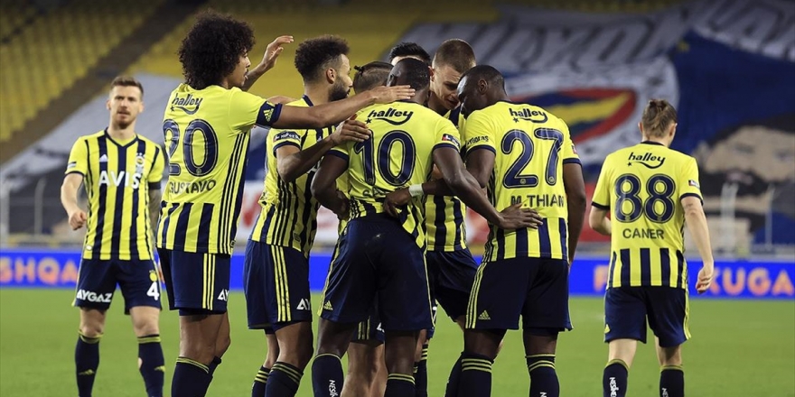 Fenerbahçe Zirve Takibini Sürdürdü