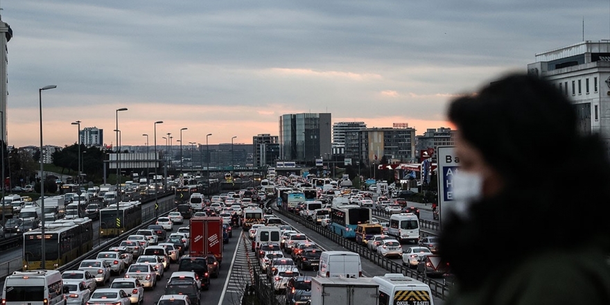 Geçen Yıl Trafiğe Yaklaşık 1 Milyon 39 Bin Aracın Kaydı Yapıldı