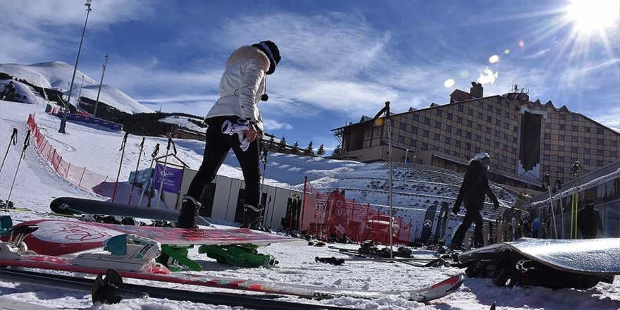 İçişleri Bakanlığından Kayak Merkezlerindeki Otellerde Uygulanacak Kovid-19 Tedbirleriyle İlgili Genelge