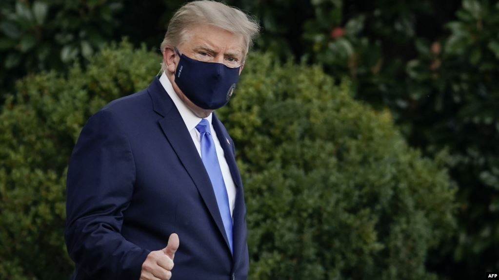 Trump'ın Azil Davası Anayasayı Tartışmaya Açtı