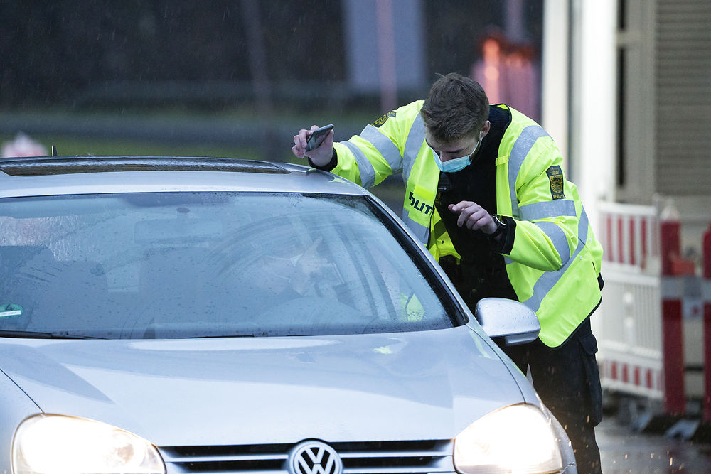 Danimarka Kovid-19 kısıtlamalarını 3 hafta daha uzattı