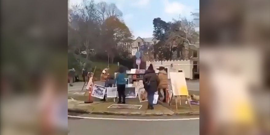 Boğaziçi Üniversitesi Önünde Kabe Fotoğrafının Yere Serilmesine İlişkin Soruşturmada 4 Kişi Gözaltına Alındı