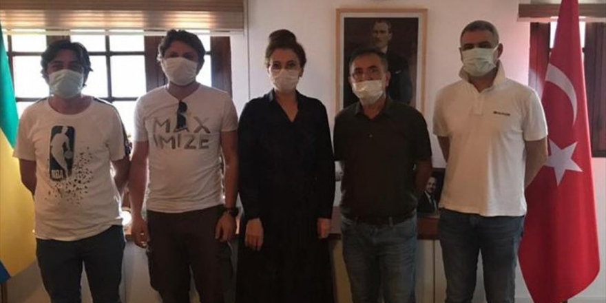 Mozart Gemisine Düzenlenen Baskından Kurtulan 3 Türk Denizci Türkiye'ye Getirildi