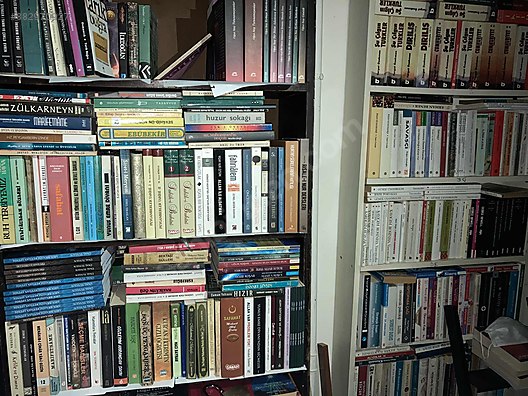 Bakan Kasapoğlu'ndan öğrencilere karne hediyesi 10 bin kitap