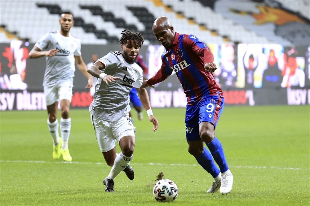 Fırtına Kartal'a Aman Vermedi