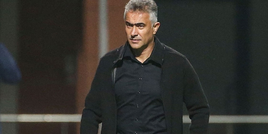 Gençlerbirliği'nde Teknik Direktörlük Görevine Mehmet Altıparmak Getirildi