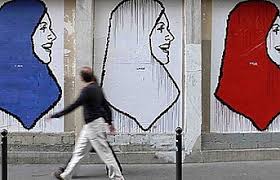 Fransa'da bazı Müslüman sivil toplum kuruluşları "Fransa İslamı Prensipler Tüzüğü"nü eleştirdi Açıklaması