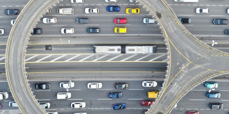 Otomobil Ve Hafif Ticari Araç Pazarı Ocak Ayında Yüzde 60,3 Büyüdü