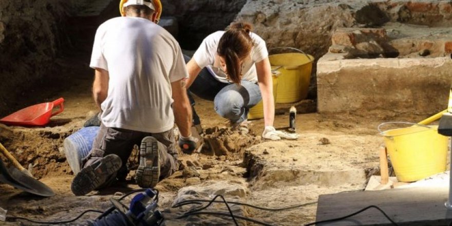 İsrailli arkeologlar mor boya buldu