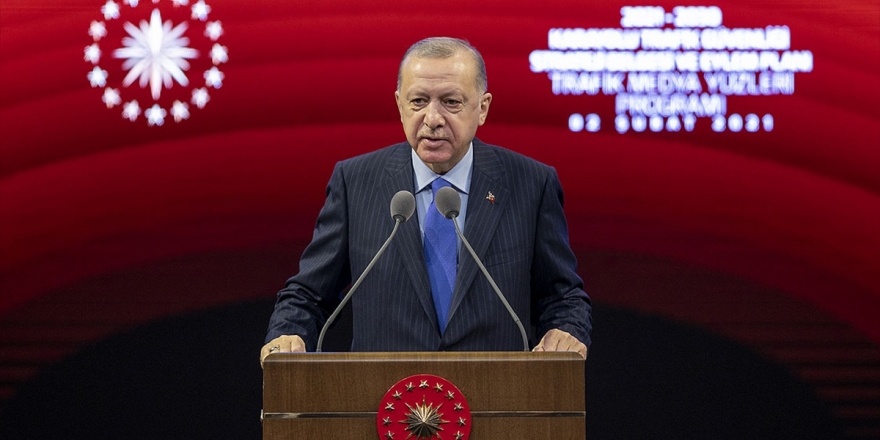 Cumhurbaşkanı Erdoğan: İstisnasız Herkesin Trafik Güvenliği Hususundaki Çalışmalara Destek Vermesi Şarttır