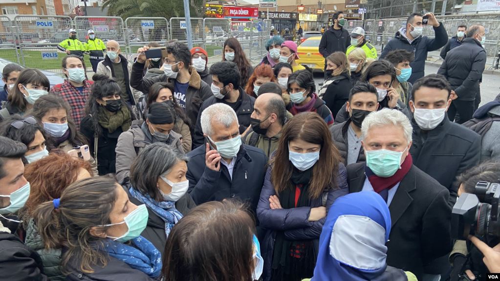 Kadıköy’deki Boğaziçi Eylemi Yasaklandı