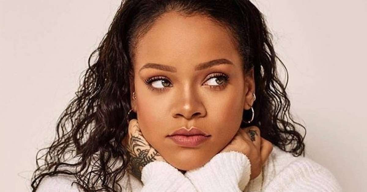 Protestocu Hintli çiftçiler Modi'nin talebiyle hesaplarının engellendiği Twitter'da Rihanna'nın desteğini aldı
