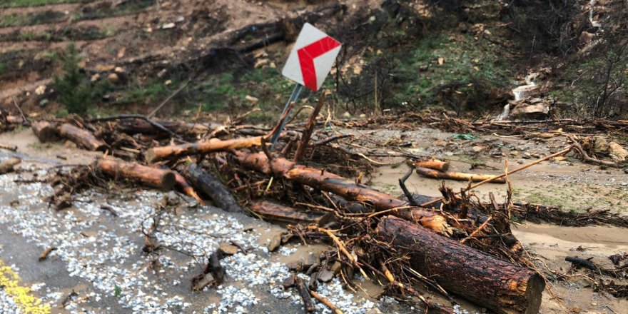 İzmir'de Sel Felaketinin Öteki Yüzü