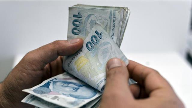 Tek vurgun gıdada yapılmıyor! Dolar bahanesiyle zam üstüne zam...
