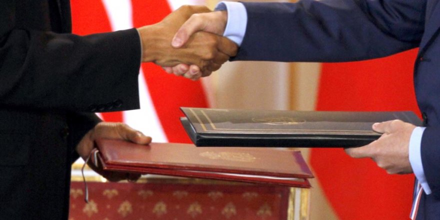 ABD Yeni START Nükleer Antlaşmasını Uzattı