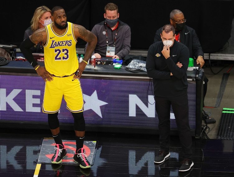 LeBron James'le birbirine girdi! Herkes onu konuşuyor