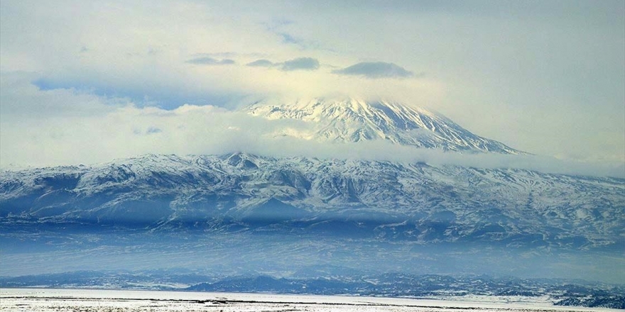 Terörden Temizlenen 'Türkiye'nin Çatısı' Ağrı Dağı 6 Yıl Sonra Yeniden Tırmanışa Açıldı