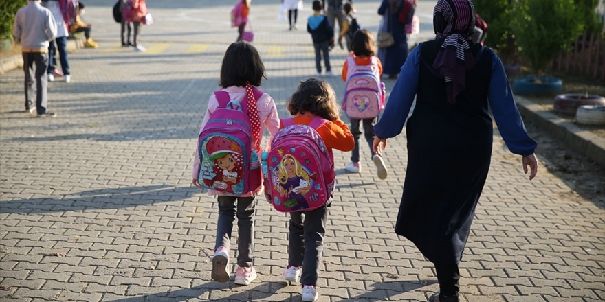 MEB: Yüz yüze eğitimde tarih değişti