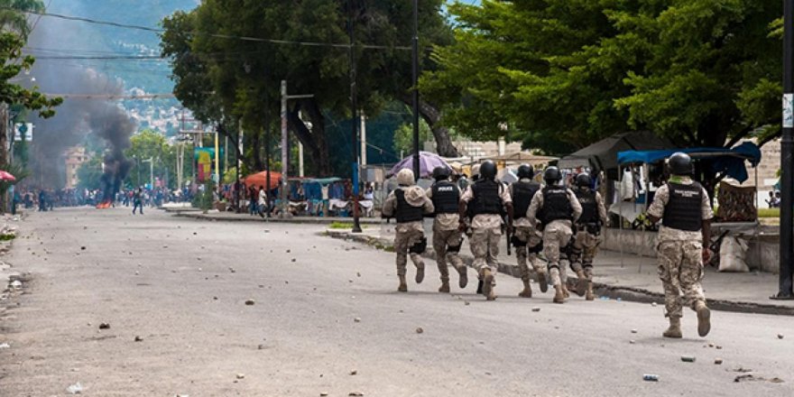 Darbe ve suikast girişimi iddiası: Gözaltına alındılar