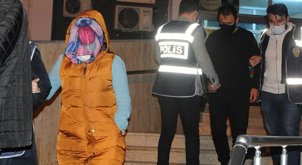 Nurcan Serçe'nin kızını döverken kullandığı yastık 'silah' sayıldı