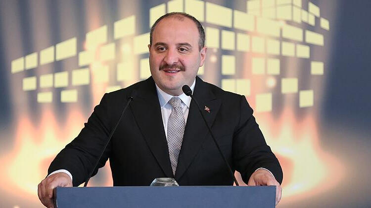 Varank: Cumhurbaşkanımızın gönlünden geçen bir kadın astronotun uzaya gitmesi