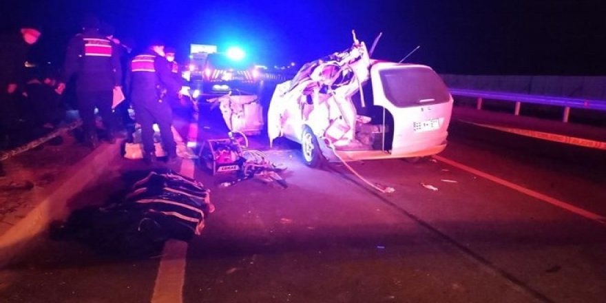 Konya'da feci kaza: 3 ölü, 5 yaralı