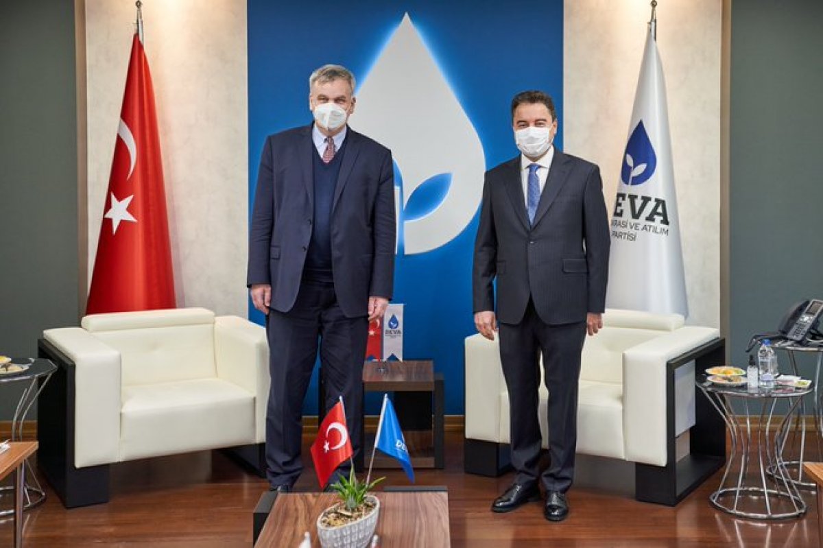 Ali Babacan'dan AB ile üst üste siyasi görüşmeler