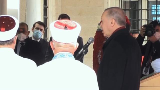 Cumhurbaşkanı Erdoğan, "Vasiyetimdir, cenazeme katıl" diyen Hafız Abdullah Nazırlı'yı son yolculuğuna uğurladı