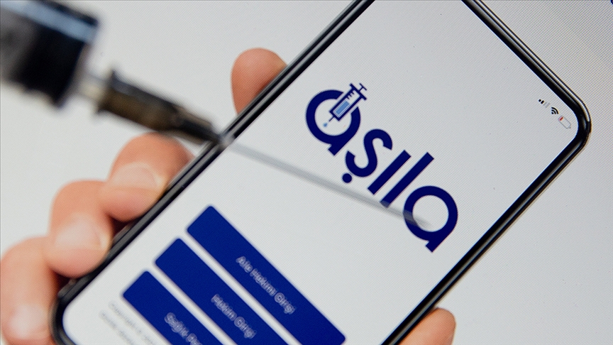 Bursa Tabip Odası: 'Aşıla' sistemi ile MHRS ve ALO 182 çöktü, aşılama durdu